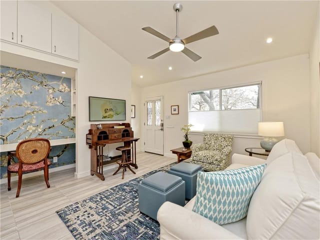 3504 Griffith St Unit #4