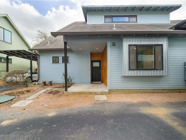 3505 Villa CT Unit #2