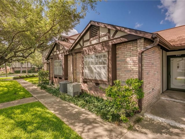 3507 Greystone Dr