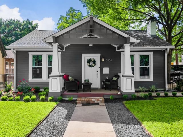 3508 Duval St
