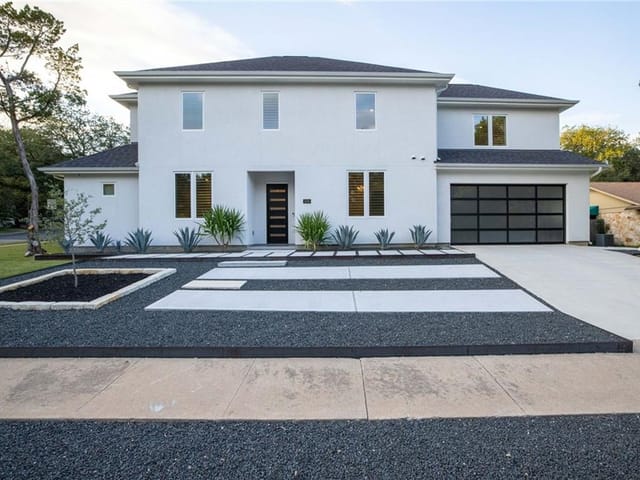 3508 PEREGRINE FALCON DR