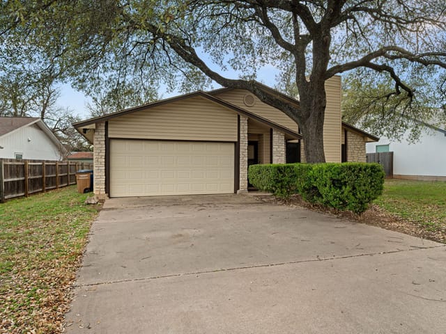 3509 Ambleside Dr