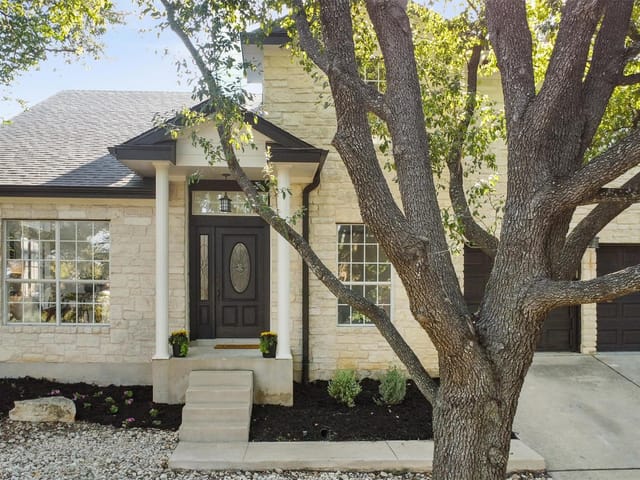3509 Latimer DR
