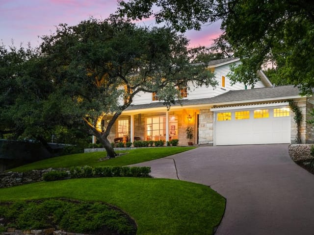 3512 Highland View Dr