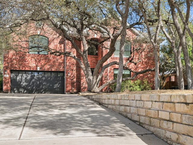3513 Savoy CT