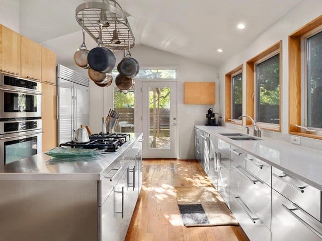 3514 Bridle PATH