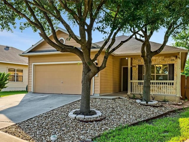 3517 Bronco Bend Loop