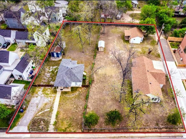 3520 Gonzales St