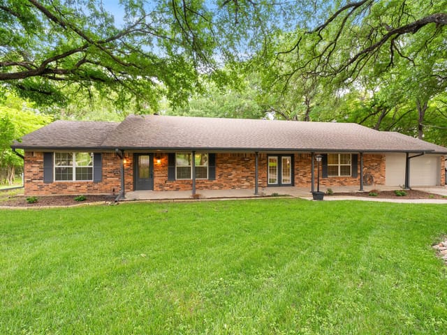 3525 Centennial DR