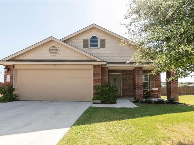 357 Nandina DR