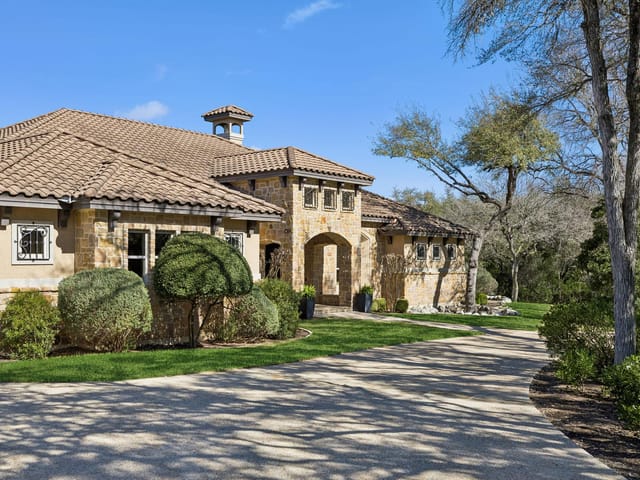 358 Mariposa LOOP