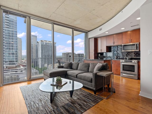 360 Nueces St Unit #1310