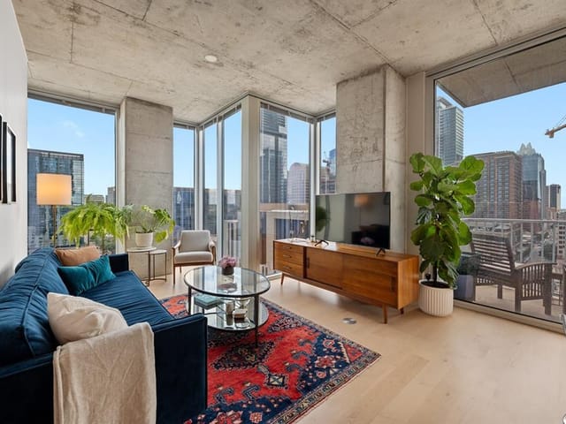 360 Nueces St Unit #1417