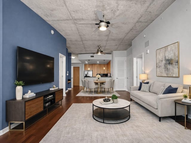 360 Nueces St Unit #1805