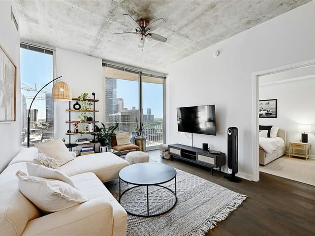 360 Nueces St Unit #1809
