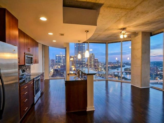 360 Nueces ST Unit #2501