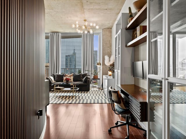 360 Nueces ST Unit #2703