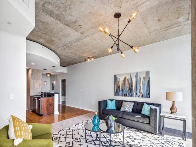 360 Nueces ST Unit #2906
