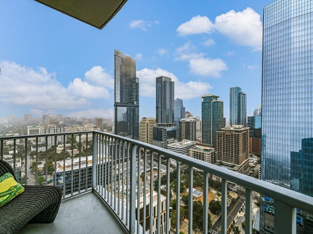 360 Nueces St Unit #3609