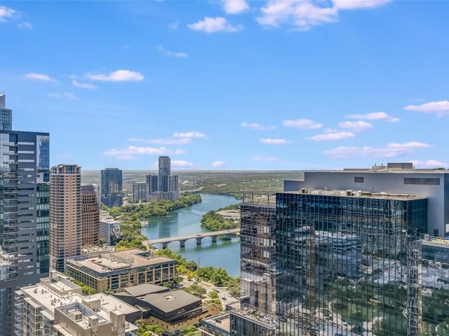 360 Nueces ST Unit #3807