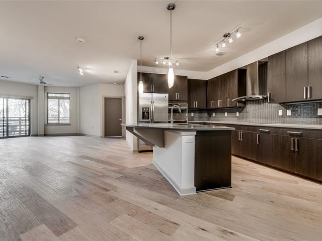 3600 S Lamar Blvd Unit #109