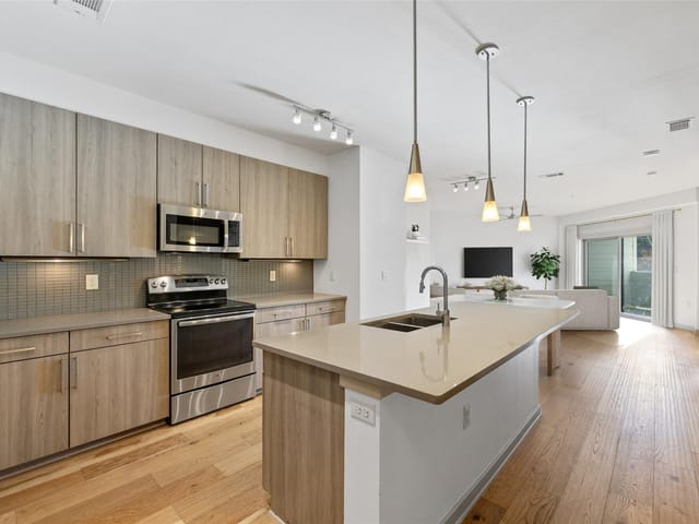 3600 S Lamar Blvd Unit #206