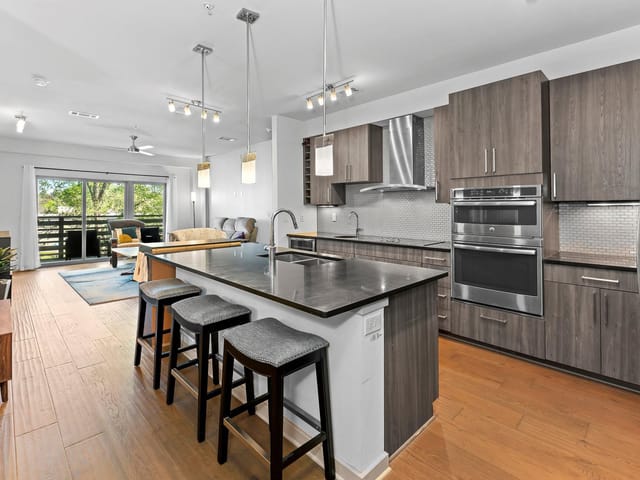 3600 S Lamar BLVD Unit #211