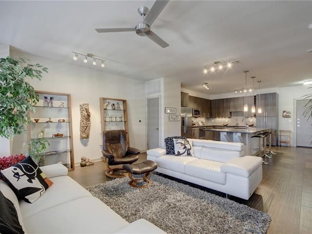 3600 S Lamar Blvd Unit #302