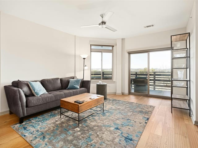 3600 S LAMAR BLVD Unit #408