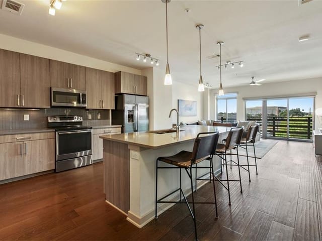 3600 S Lamar BLVD Unit #414
