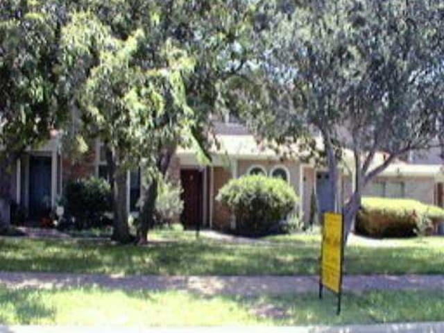 3601 LAWTON Ave