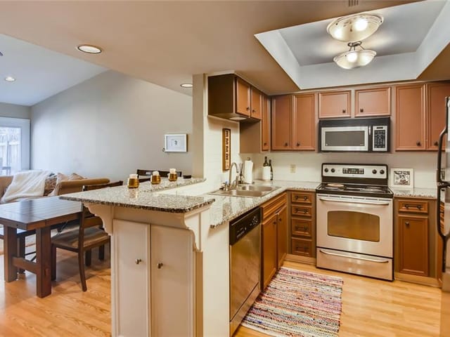 3601 Lawton Ave Unit #2