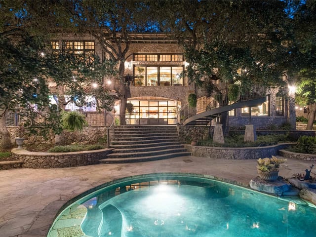 3601 Toro Canyon RD