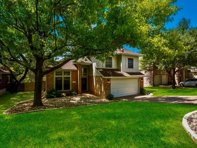 3602 LATIMER Dr
