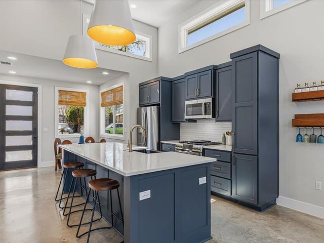 3602 Pennsylvania Ave Unit #2
