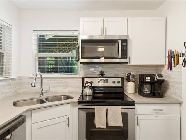3604 Clawson Rd Unit #103