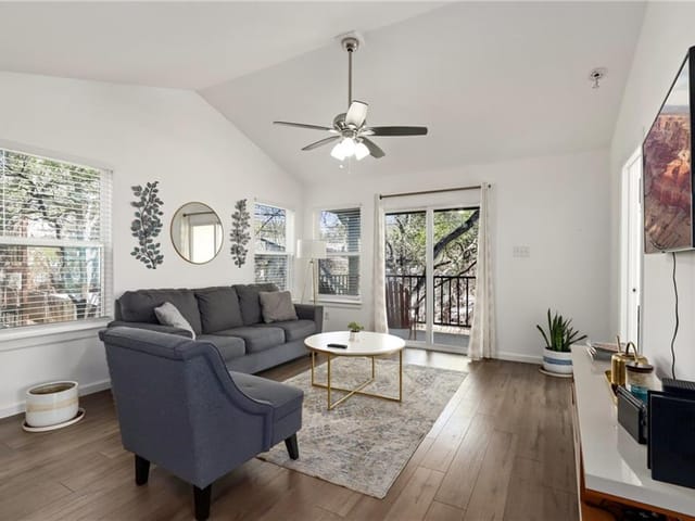 3604 Clawson Rd Unit #208