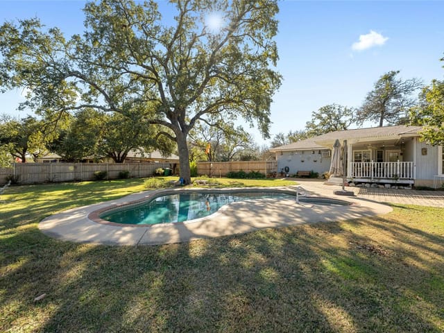 3604 Lost Oasis Holw