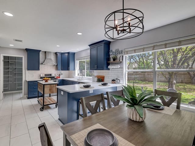3605 Sandoval Ct