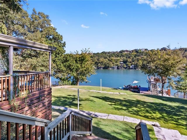 3607 ROBBINS Rd