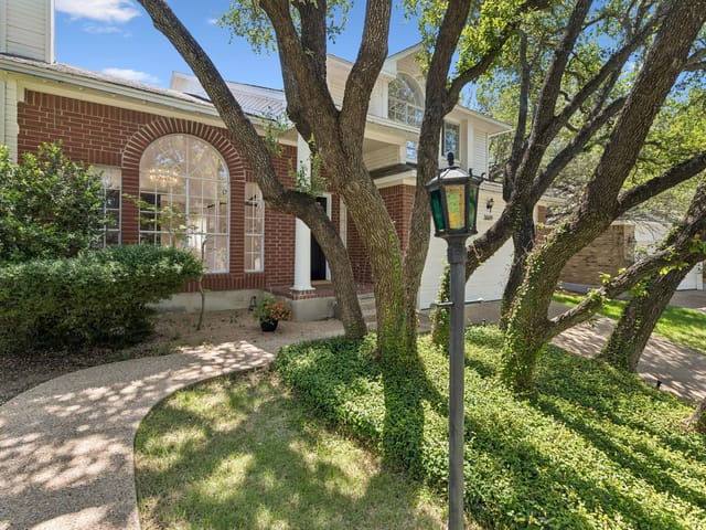 View 3609 Latimer DR 3609 Latimer DR - property photo 1 - Luxury home in Austin, TX