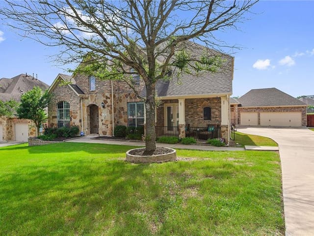 361 Littleton Dr