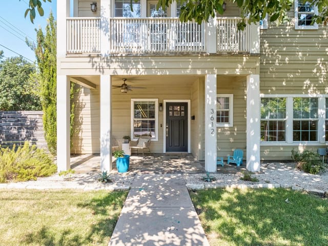 3612 Oakmont Blvd