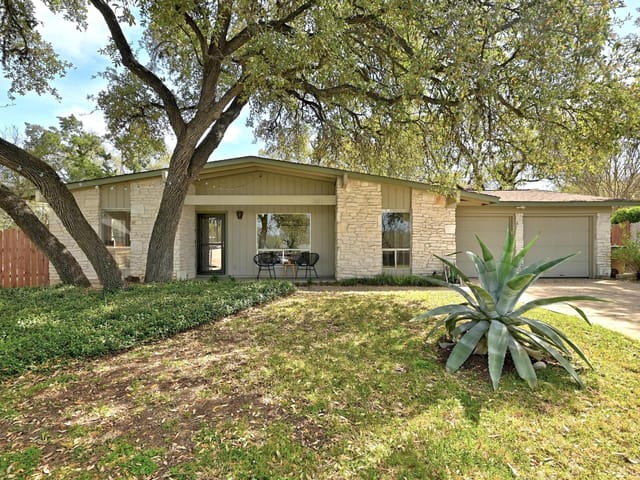 3613 Winfield Cv