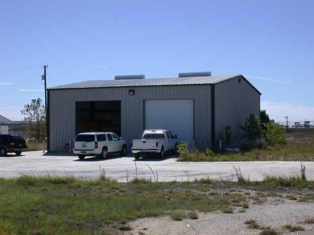 3638 Range RD