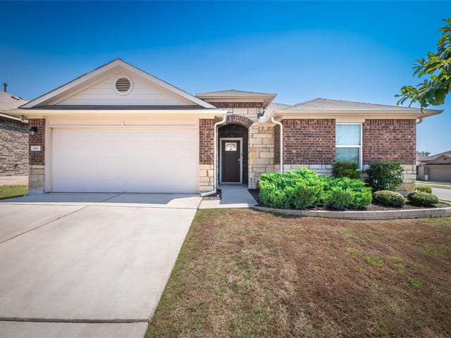 369  Empress Tree Dr