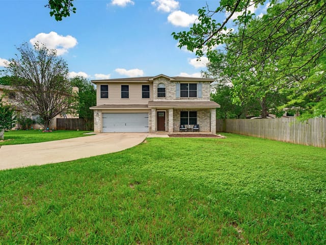 369 S Kates Cv