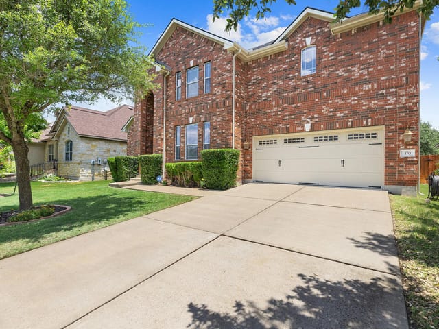 370 Ledge Stone Dr