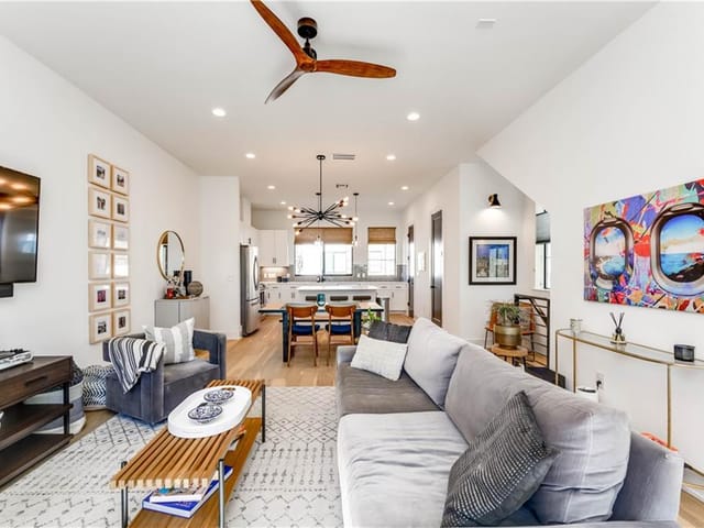 3700 Clawson Rd Unit #302