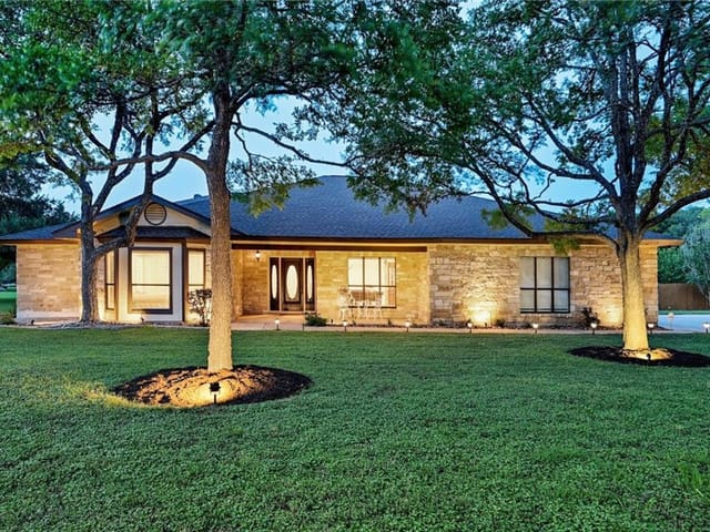 3700 Lost Oasis Holw
